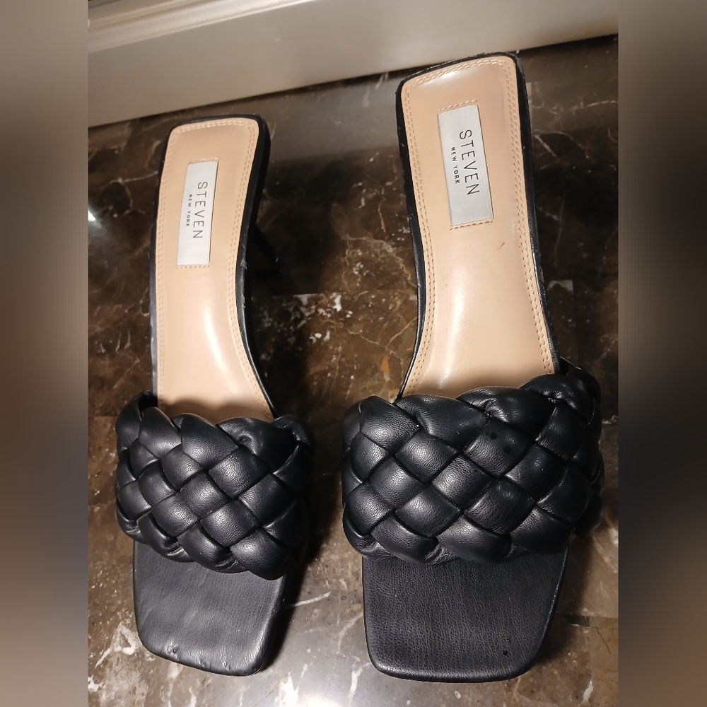 Steve Madden Black Braided 3" Heels - Picture 3 of 15